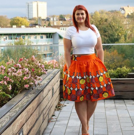 Ioana Chira hübsche pornografische bilder