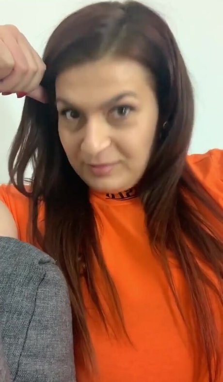 Ioana Chira schöne schöne galerie