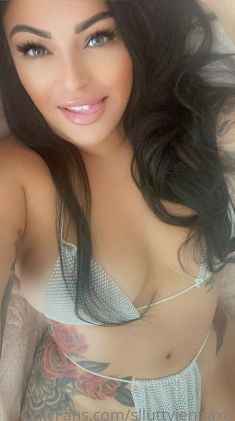 thick jennakumz nacktheit erwachsene fotos