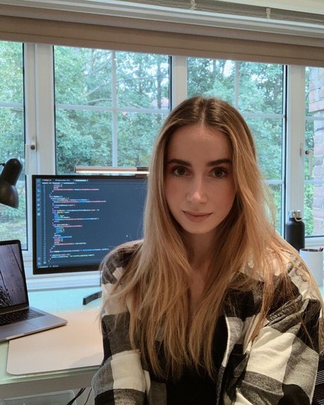 sportliche blonde onlyfans nackt porno galerien
