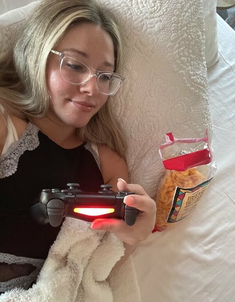 Ellanabryan nackt sexy bilder