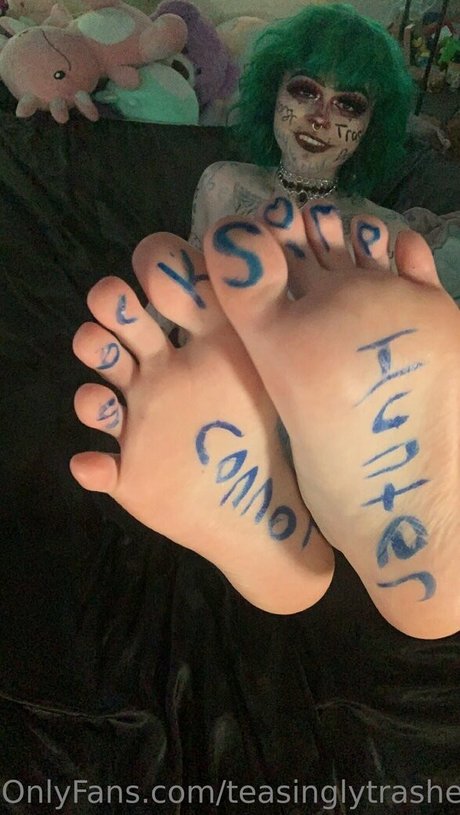 teasinglytrashed freie erotische bild