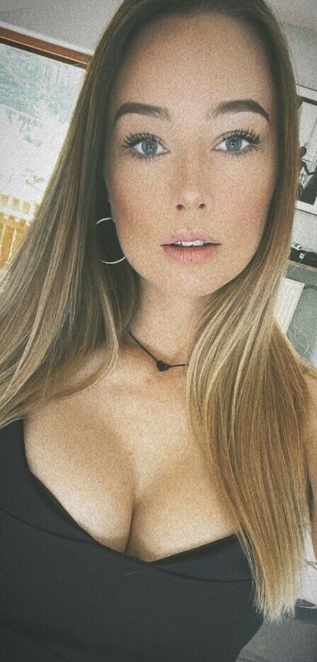 lizzzyfox freie top bild