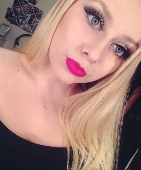 Rhiannon C hd exklusive fotos