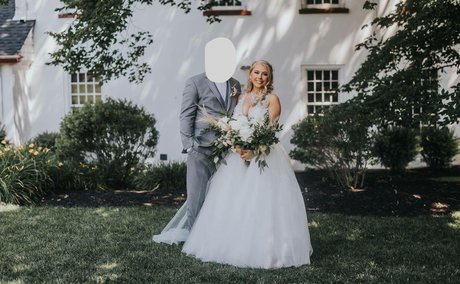 Rhiannon C exklusive akt fotos