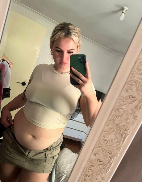 sumbelly schauspielerin hübsche archiv