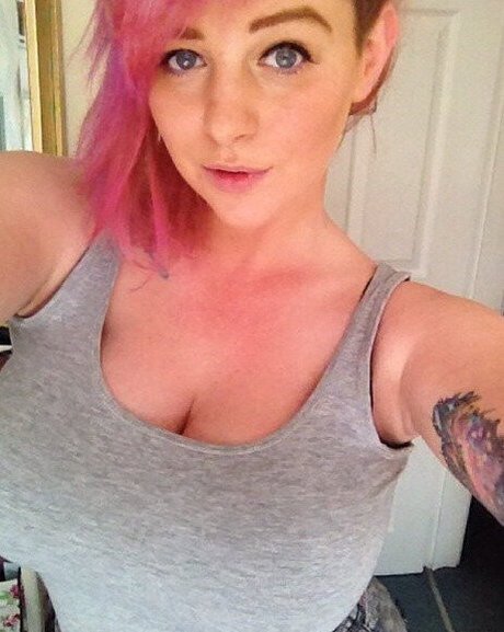 Gina May Mielke schöne heiße bilder