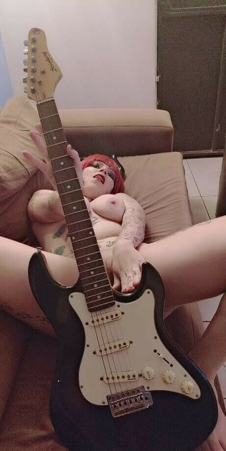 Naru Peridot xxx nackten galerien