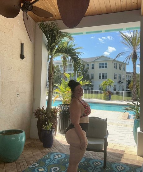 Crystal McBootay xxx nackt fotos