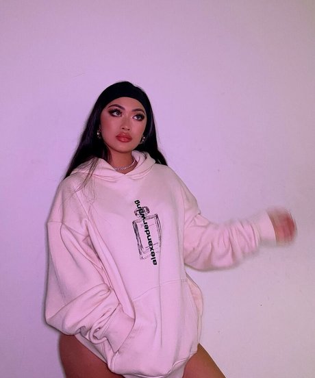 Sakura Nakamura sexy schöne bilder