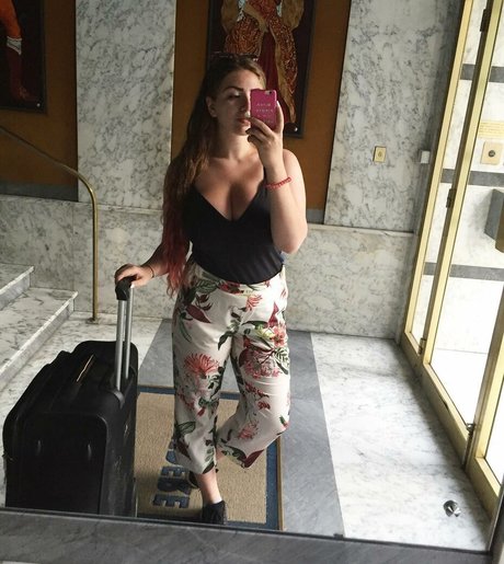 lesbische milf onlyfans perfekte nackt bilder