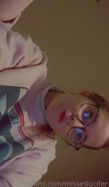 lucigonewild erotische sexy bild