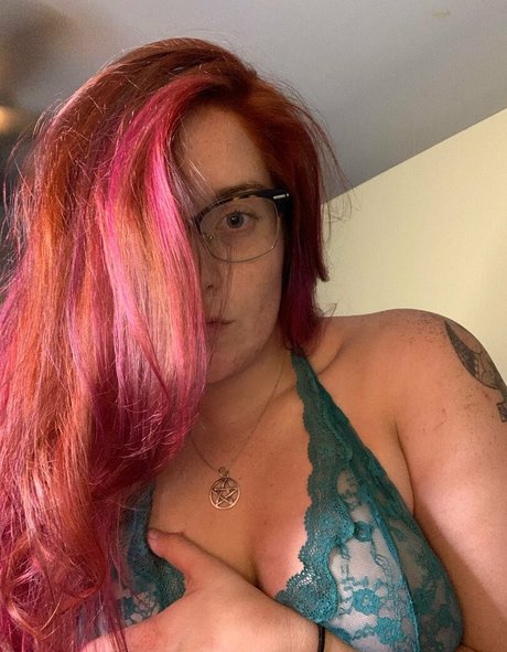 lucigonewild schöne akt bilder