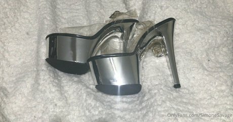 simonesavage erotische xxx bilder