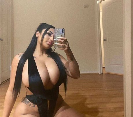 verrückte ebenholz-onlyfans freie nette bilder