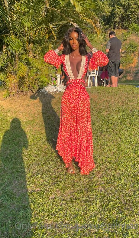 japoneguinhaa nackten fotos