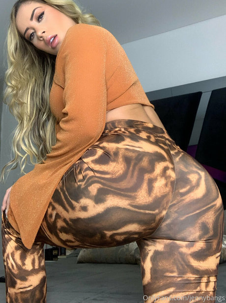 blonde college-onlyfans top erotische archiv