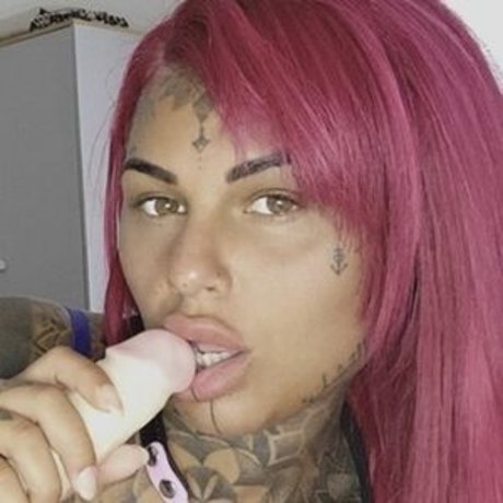 Sian Keela erwachsene erotische bild