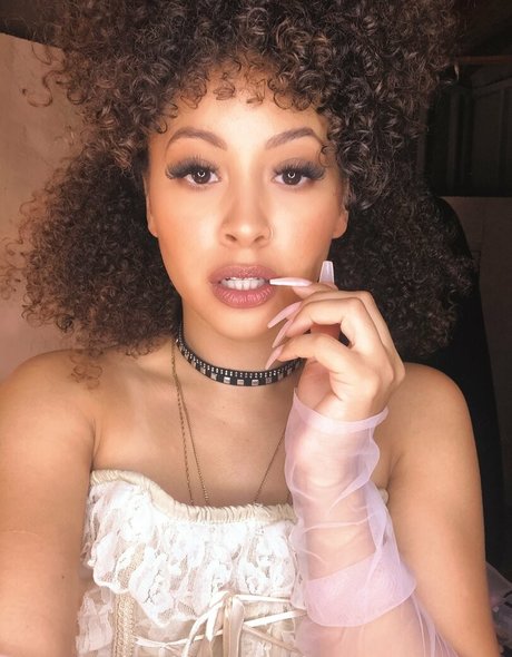 Bobbi dean erwachsene freie bild