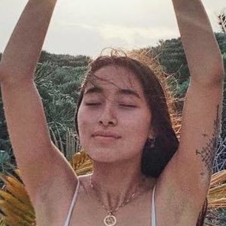 Hitomi Mochizuki nackt exklusive archiv