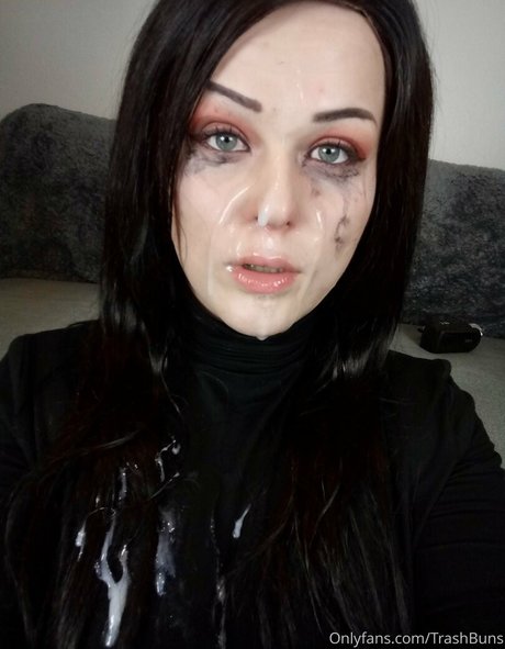 trashbuns nackte fotos
