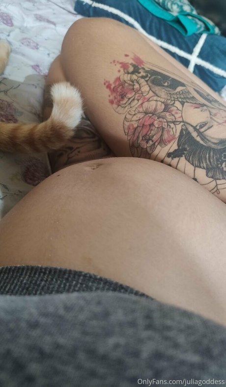 juliagoddess nacktheit pornographische foto