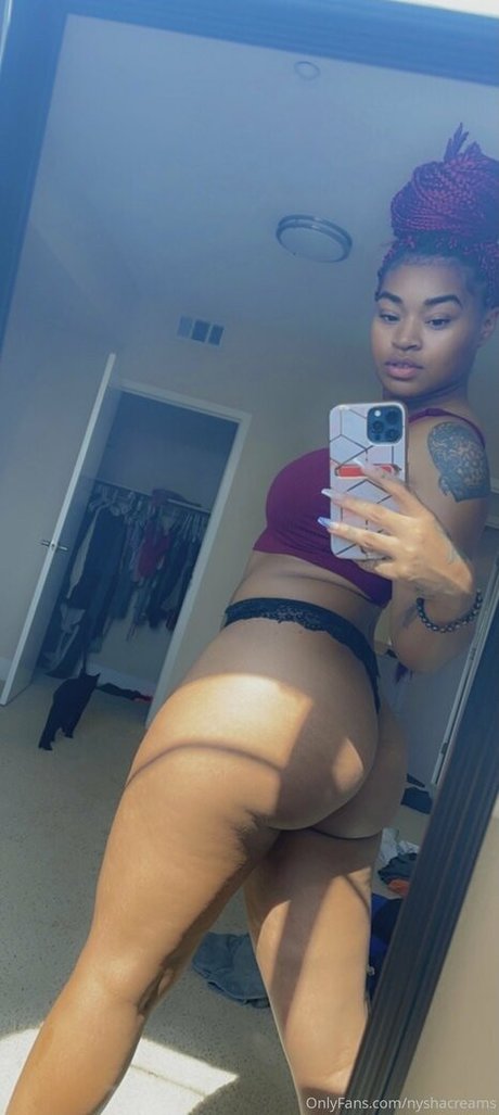 nyshacreams hd akt bild