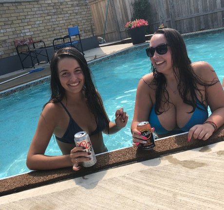 Lexi Thomas hübsche xxx bilder