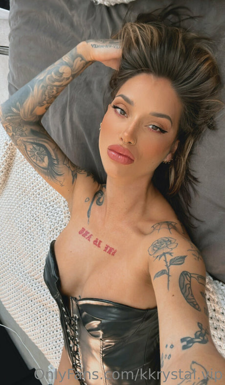 kkrystal vip pornostar hübsche archiv