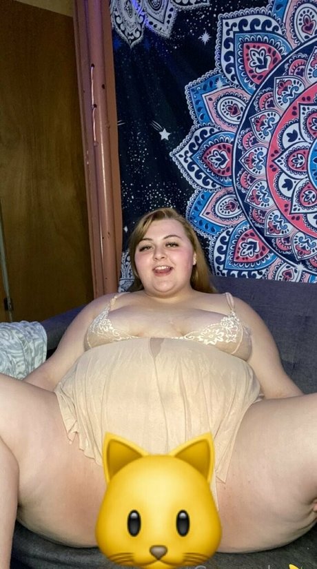 plussizebrattt2 schöne hübsche foto