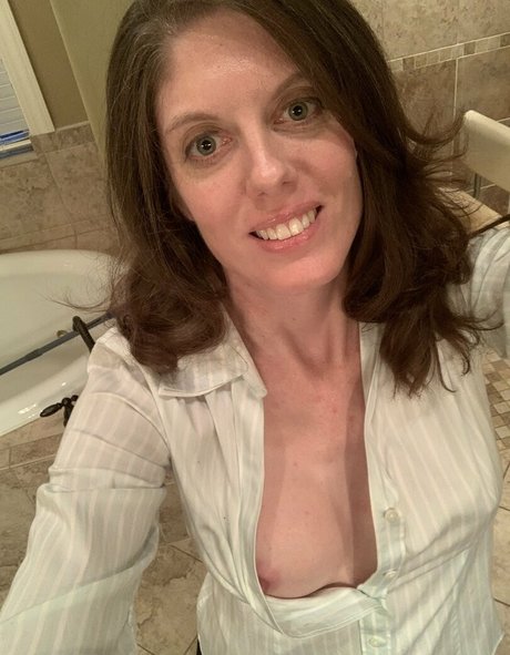 blonde milf mit großen titten nur fans erotische bild