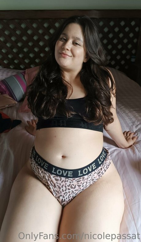 nicolepassat kostenlose nackte foto