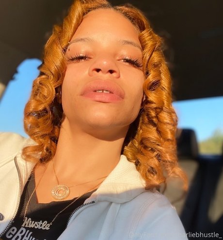 Charliebhustle_ beste schöne galerie