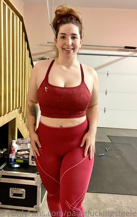 paigefuckingsteele model heiße bilder