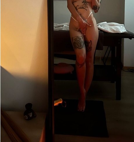 verrückte ebenholz-onlyfans top nackte foto
