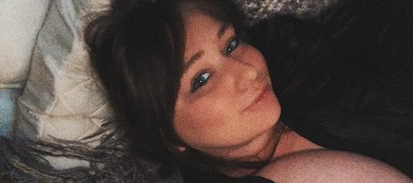 Emaliehall porno foto