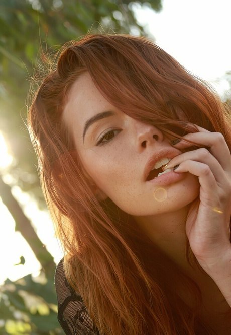 Sabrina Lynn modelo hermosa imagen