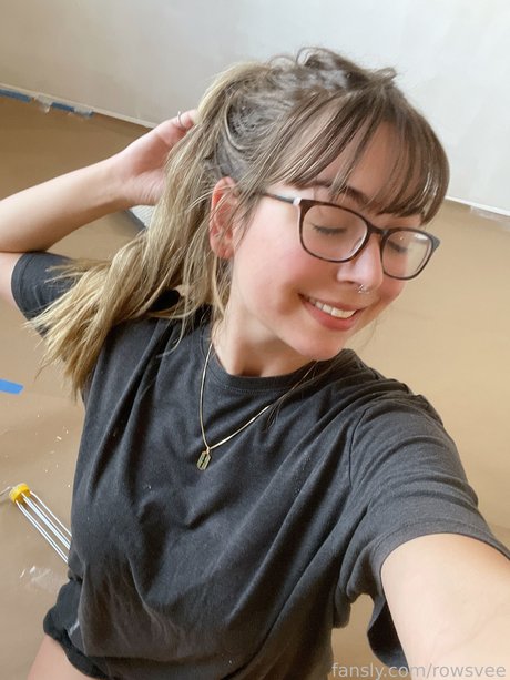 gatito pelirrojo onlyfans adulto caliente imagen