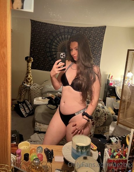 Dezbez420 estrella porno de alta calidad galería