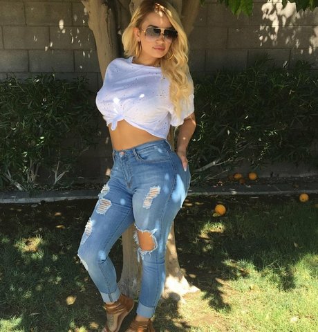 Jessica Kylie estrella de alta calidad imagen