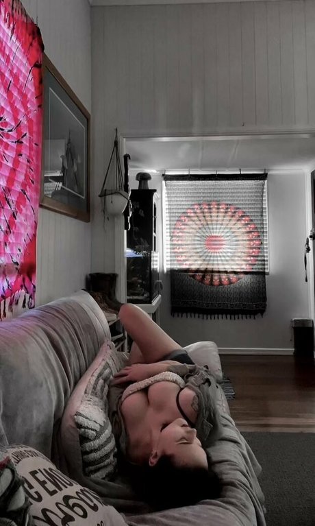 Little angel abbi estrella porno erótica fotos