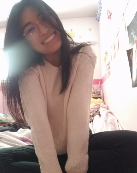 Ava Tran hermosa actriz imagen