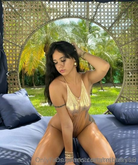 Bri Le Tree modelo bonita galería