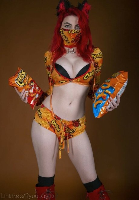 Ryuu Lavitz estrella del sexo galerías