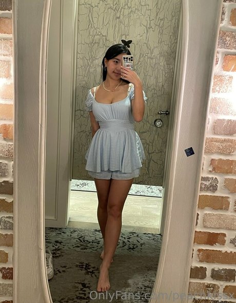 Peachkissx bonita modelo imagen