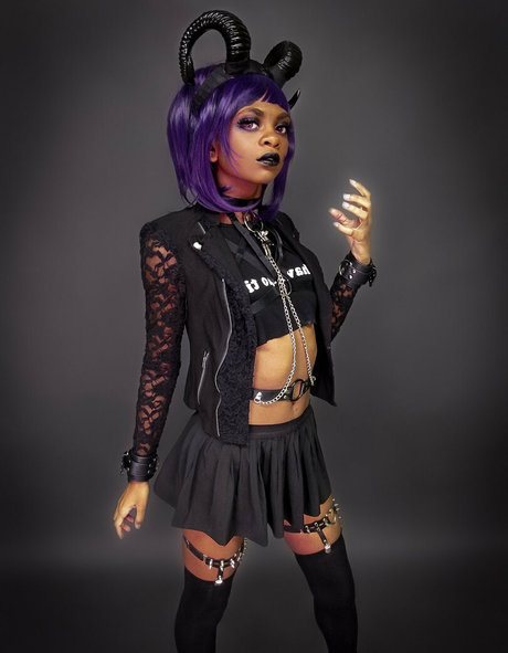 Chibella Chan xxx estrella porno galerías