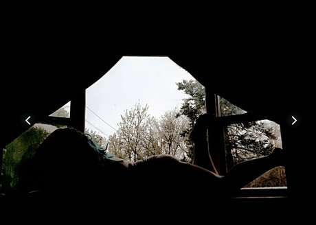 avalei free modelo hermosa imagen