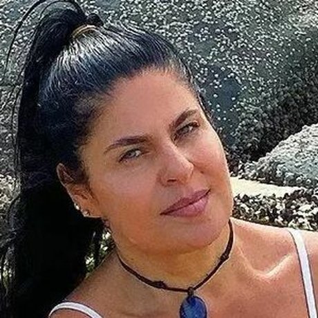 Cris Gelmi estrella de alta definición foto