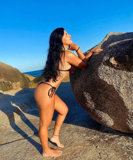 Cris Gelmi actriz de alta definición foto