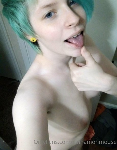 cinnamonmouse actriz de desnudos galerías